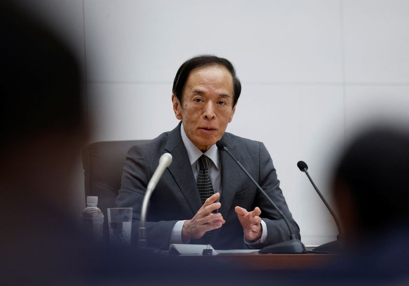 &copy; Reuters. FILE PHOTO: Bank of Japan (BOJ) Governor Kazuo Ueda attends a news conference after their policy meeting at BOJ headquarters in Tokyo, Japan April 28, 2023. REUTERS/Issei Kato