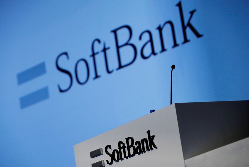 SoftBank shares fall 5% after annual loss