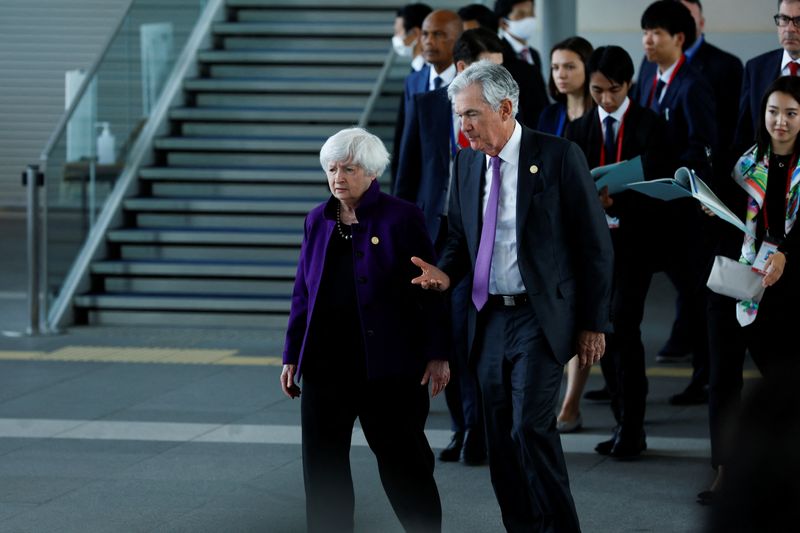 &copy; Reuters. U.S. Treasury Secretary Janet Yellen and Federal Reserve Chair Jerome Powell walk on the day of a family photo session at the G7 Finance Ministers and Central Bank Governors' meeting in Niigata, Japan, May 12, 2023. REUTERS/Issei Kato