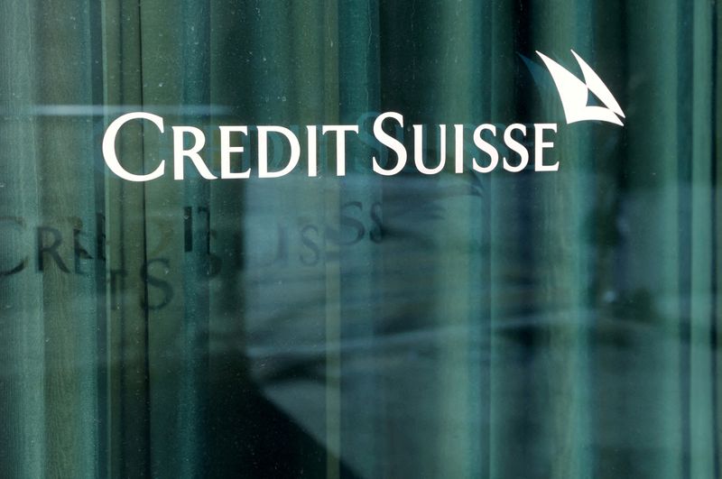 &copy; Reuters. FILE PHOTO: A logo is pictured on the Credit Suisse bank in Geneva, Switzerland, March 15, 2023. REUTERS/Denis Balibouse/