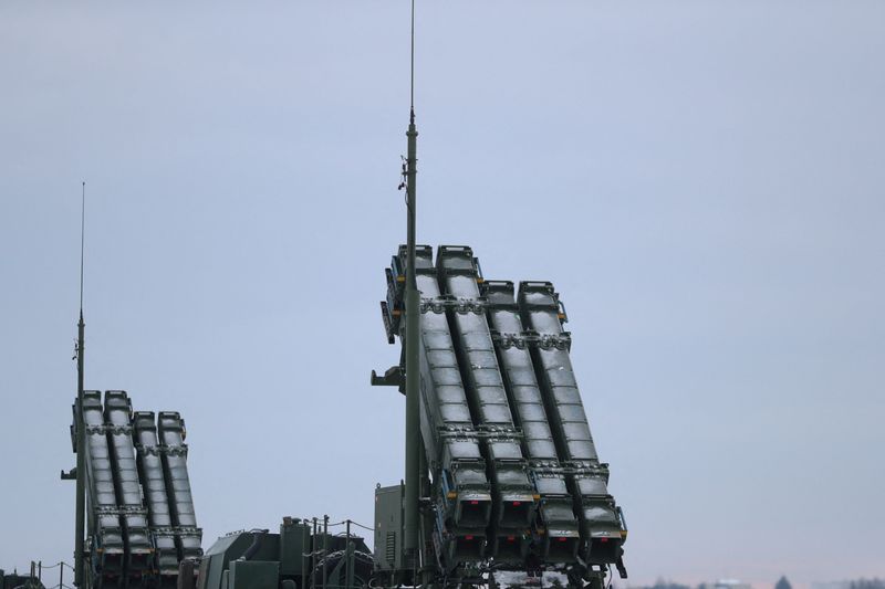 &copy; Reuters. FILE PHOTO: Patriot air defence system is seen during Polish military training on the missile systems at the airport in Warsaw, Poland February 7, 2023. REUTERS/Kacper Pempel
