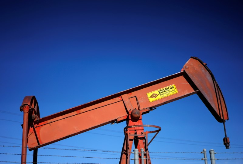 &copy; Reuters. FILE PHOTO: An oil well pump jack is seen at an oil field supply yard near Denver, Colorado February 2, 2015. REUTERS/Rick Wilking/File Photo