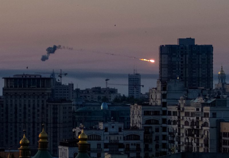 Explosions, but no reported casualties after air raid alerts throughout Ukraine