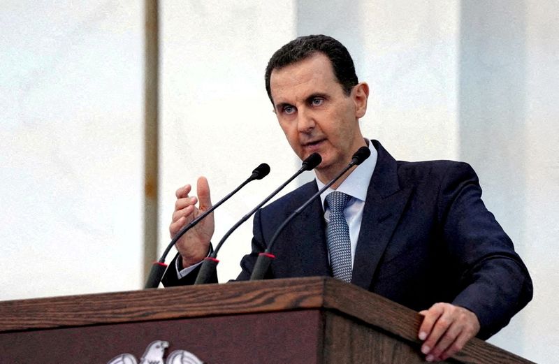 &copy; Reuters. الرئيس السوري بشار الأسد في دمشق في صورة من أرشيف رويترز.