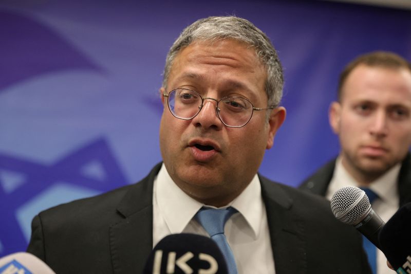 &copy; Reuters. FILE PHOTO-Israel's Minister of National Security Itamar Ben-Gvir speaks with the media as he attends the weekly cabinet meeting in the prime minister's office in Jerusalem, March 19, 2023.  Abir Sultan/Pool via REUTERS