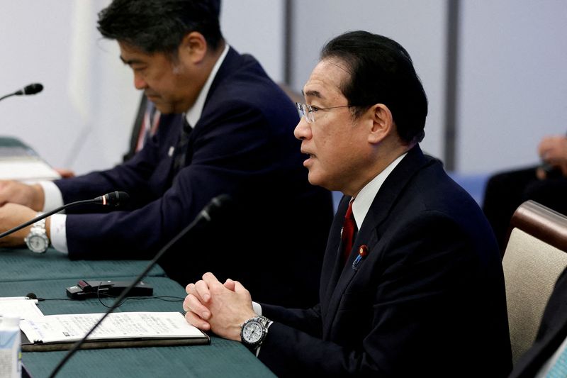 &copy; Reuters. FILE PHOTO: Japanese Prime Minister Fumio Kishida speaks during a bilateral meeting with visiting U.S. President Joe Biden in Hiroshima, Japan,  May 18, 2023. Kiyoshi Ota/Pool via REUTERS