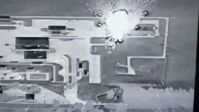 © Reuters. A still image from video, released by Russia's Defence Ministry, shows what it said to be an aerial attack of Russian armed forces against Ukrainian militants in the Belgorod region, at an unknown location, in this image taken from handout footage released May 23, 2023. Russian Defence Ministry/Handout via REUTERS 