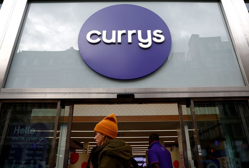 &copy; Reuters. FILE PHOTO: A Currys store is seen in London, Britain, January 16, 2023.  REUTERS/Peter Nicholls