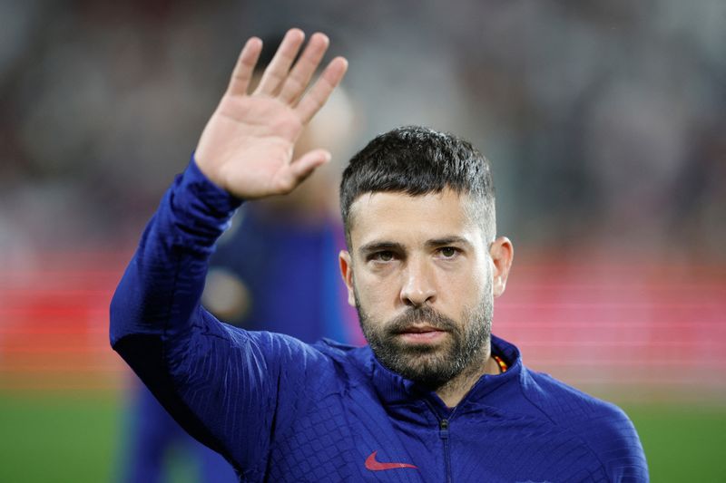 &copy; Reuters. Jordi Alba antes de partida entre Barcelona e Rayo Vallecano pelo Campeonato Espanhol
26/04/2023 REUTERS/Juan Medina/