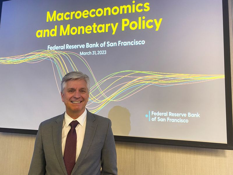 &copy; Reuters. FILE PHOTO: Federal Reserve Board Governor Christopher Waller poses before a speech at the San Francisco Fed, in San Francisco, California, U.S., March 31, 2023. REUTERS/Ann Saphir