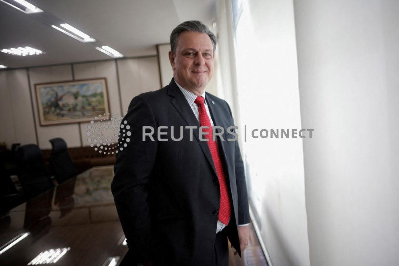 &copy; Reuters. Ministro da Agricultura, Carlos Favaro, posa para foto durante entrevista à Reuters em Brasília
17/01/2023
REUTERS/Adriano Machado