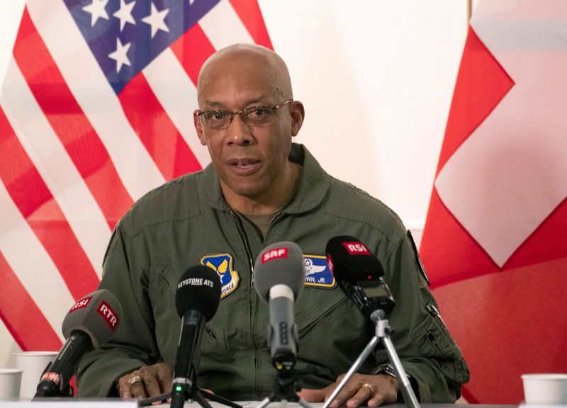 &copy; Reuters. FILE PHOTO: Chief of Staff of the U.S. Air Force General Charles Q. Brown Jr. addresses the media during a news conference at a Swiss airbase in Payerne, Switzerland March 15, 2022.  REUTERS/Arnd Wiegmann