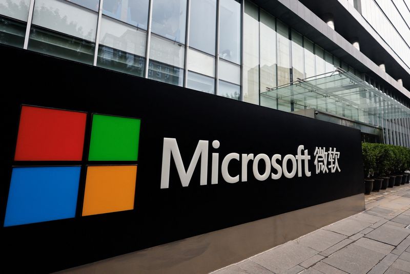 &copy; Reuters. A sign of Microsoft is pictured on its office building in Beijing, China May 25, 2023. REUTERS/Tingshu Wang