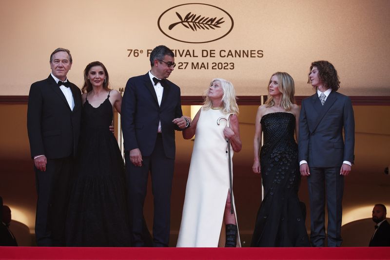 Diretora francesa Catherine Breillat volta a quebrar tabus em Cannes com 