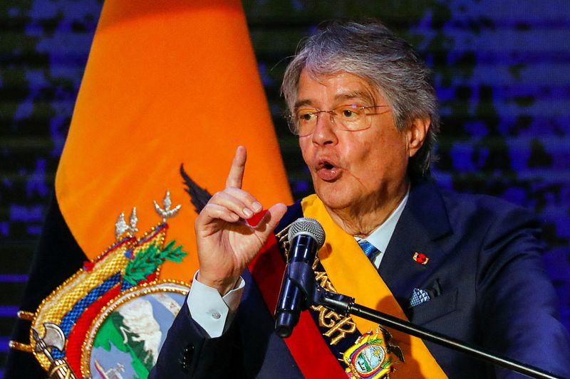 Presidente do Equador se recupera após cirurgia de próstata nos EUA
