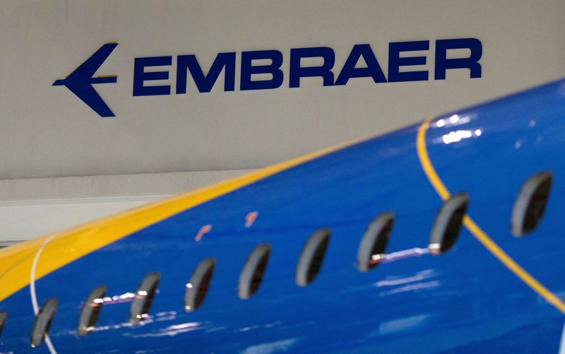 &copy; Reuters. FILE PHOTO: The logo of Brazilian planemaker Embraer SA is seen at the company's headquarters in Sao Jose dos Campos, Brazil February 28, 2018. REUTERS/Roosevelt Cassio/