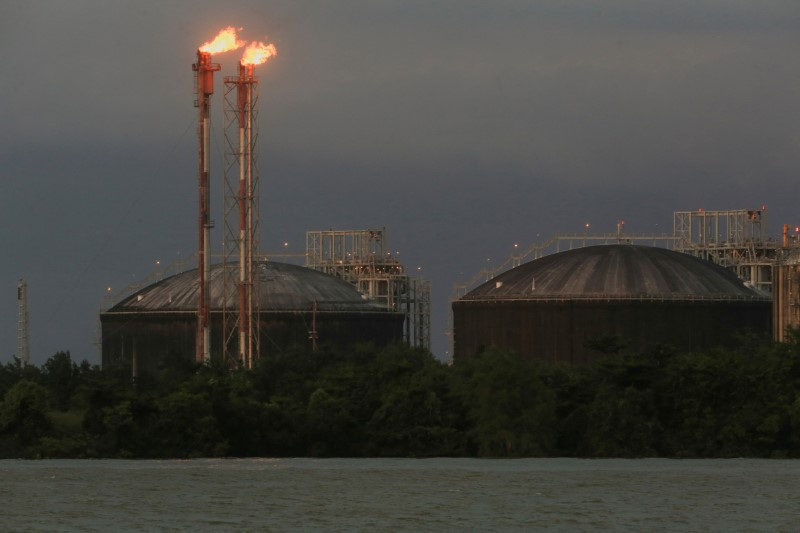 &copy; Reuters. FOTO DE ARCHIVO REFERENCIAL. Las instalaciones del productor de gas natural licuado Atlantic LNG en Punta Fortín, Trinidad y Tobago, el 10 de diciembre de 2022. REUTERS/Andrea De Silva