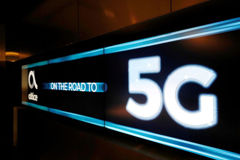 Portugal moves closer to banning Chinese suppliers from 5G