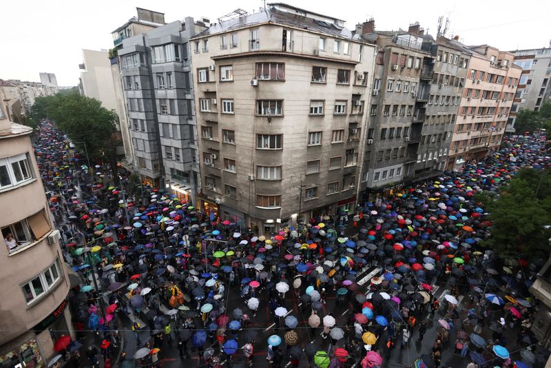 &copy; Reuters. People attend a protest "Serbia against violence" in reaction to the two mass shootings in the same week, that have shaken the country, in Belgrade, Serbia, May 27, 2023. REUTERS/Marko Djurica