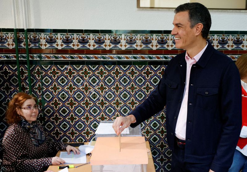 El Partido Popular se impone a los socialistas en las elecciones autonómicas españolas