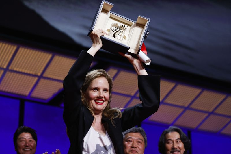 &copy; Reuters. Justine Triet em cerimônia de Cannes
27/05/2023
REUTERS/Gonzalo Fuentes