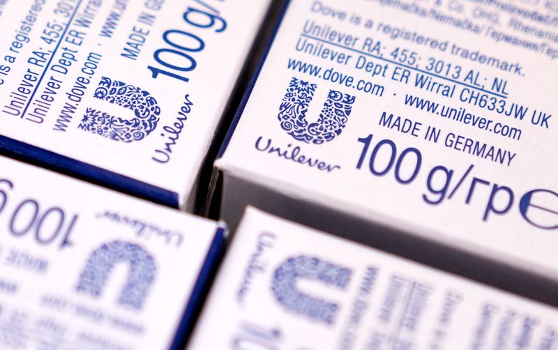 &copy; Reuters. FILE PHOTO: Unilever logo is displayed on Dove soap boxes in this illustration taken on January 17, 2022. REUTERS/Dado Ruvic/Illustration