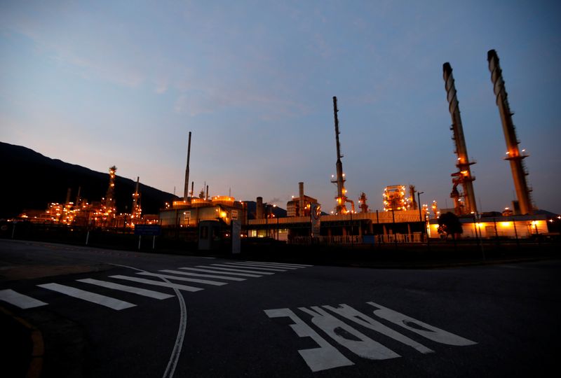 © Reuters. Pólo petroquímico de Cubatão (SP)
08/06/2017
REUTERS/Paulo Whitaker