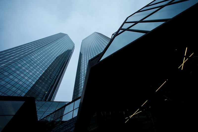 © Reuters. FILE PHOTO: Deutsche Bank building before the bank's annual news conference in Frankfurt, Germany, February 2, 2018.     REUTERS/Ralph Orlowski