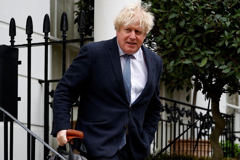 Boris Johnson palms COVID-generation WhatsApps to UK authorities amid inquiry row