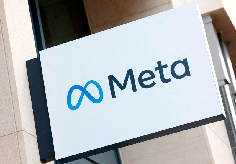 &copy; Reuters. FILE PHOTO: The logo of Meta Platforms' business group is seen in Brussels, Belgium December 6, 2022. REUTERS/Yves Herman