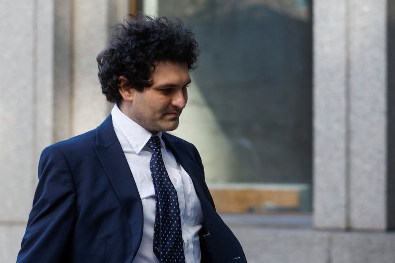 &copy; Reuters. FILE PHOTO: Former FTX Chief Executive Sam Bankman-Fried, who faces fraud charges over the collapse of the bankrupt cryptocurrency exchange, walks outside the Manhattan federal court in New York City, U.S. March 30, 2023. REUTERS/Amanda Perobelli