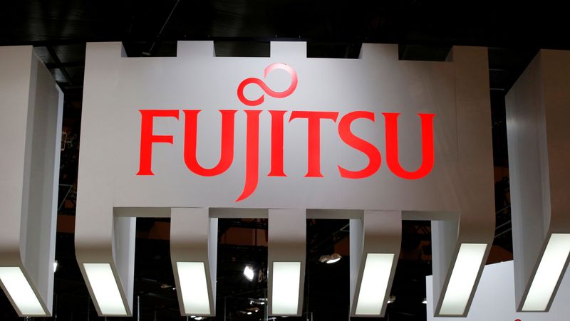 &copy; Reuters. FILE PHOTO-A logo of Fujitsu is pictured at CEATEC (Combined Exhibition of Advanced Technologies) JAPAN 2016 at the Makuhari Messe in Chiba, Japan, October 3, 2016.   REUTERS/Toru Hanai/File Photo