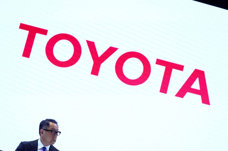 &copy; Reuters. FILE PHOTO: Toyota Motor Corporation President Akio Toyoda attends a press conference over rigging safety tests by its affiliate Daihatsu that affected 88,000 vehicles, in Bangkok, Thailand, May 8, 2023. REUTERS/Athit Perawongmetha