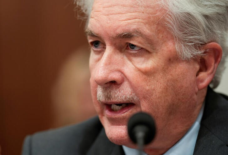 &copy; Reuters. Imagen de archivo del director de la CIA, William Burns, testificando ante el Comité de Inteligencia de la Cámara de Representantes en Washington, EEUU. 9 marzo 2023. REUTERS/Ken Cedeno