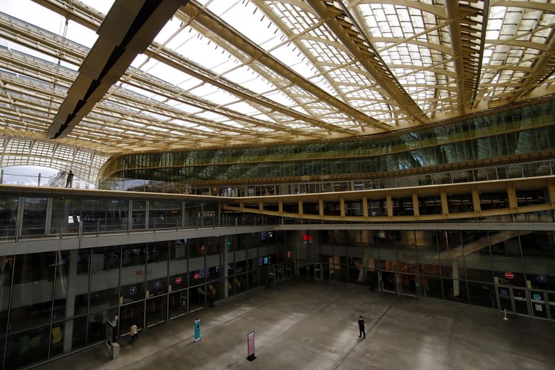 &copy; Reuters. Le centre commercial Westfield du forum des Halles. /Photo prise le 18 mai 2021/REUTERS/Sarah Meyssonnier