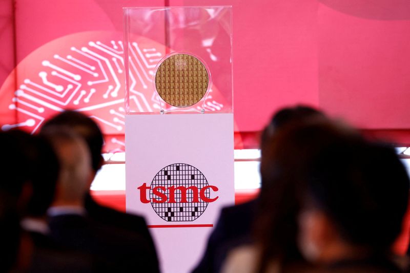 &copy; Reuters. FILE PHOTO: A wafer can be seen as taiwanese chip giant TSMC holds a ceremony to start mass production of its most advanced 3-nanometer chips in the southern city of Tainan, Taiwan December 29, 2022.REUTERS/Ann Wang
