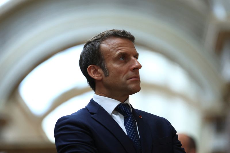 &copy; Reuters. Le président français Emmanuel Macron au musée du Louvre à Paris, France. /Photo prise le 7 juin 2023/REUTERS/Aurelien Morissard
