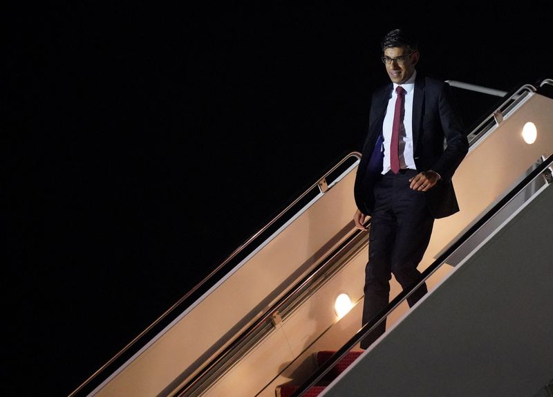 &copy; Reuters. Prime Minister Rishi Sunak arrives at Andrews Air Force Base in Prince George's County, Maryland, ahead of his visit to Washington DC. Picture date: Tuesday June 6, 2023.    Niall Carson/Pool via REUTERS
