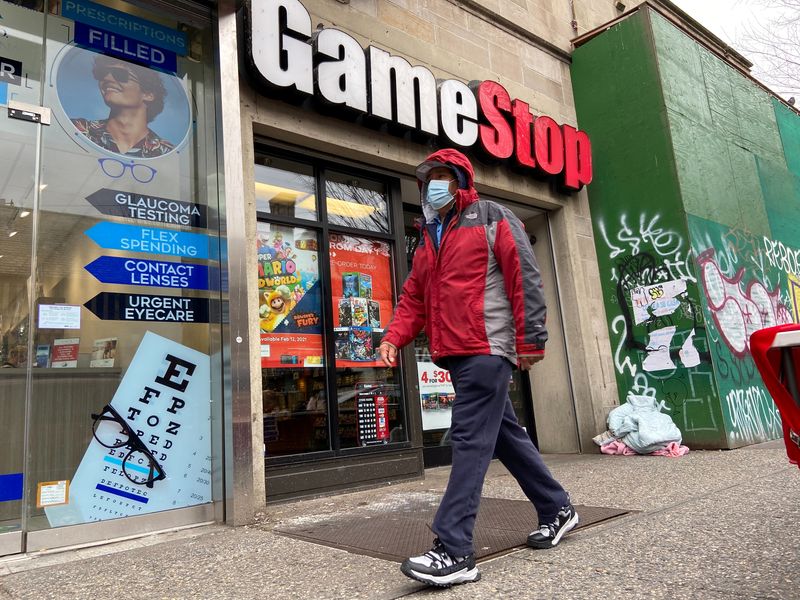 &copy; Reuters. A man walks in front of a GameStop store in the Jackson Heights neighborhood of New York City, New York, U.S. January 27, 2021.  REUTERS/Nick Zieminski