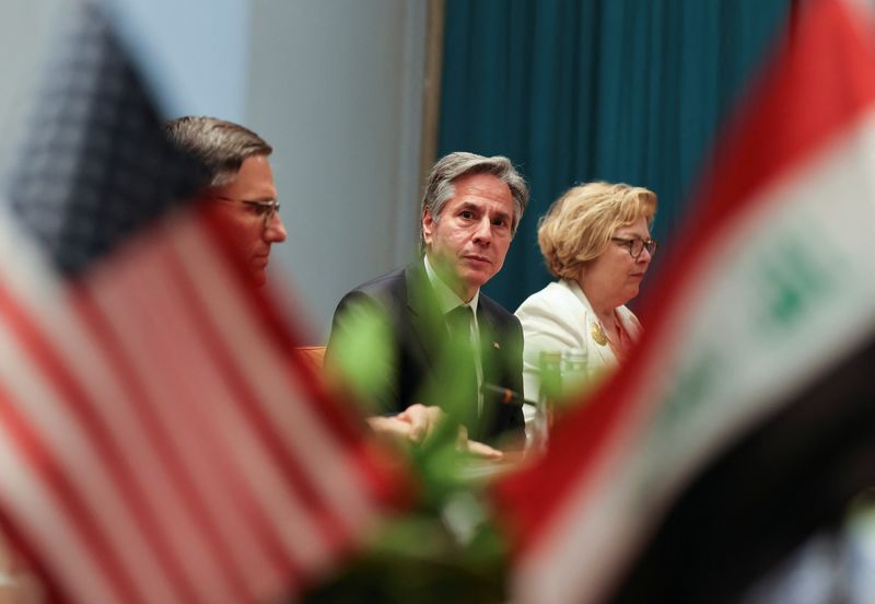 © Reuters. U.S. Secretary of State Antony Blinken attends a meeting with Iraqi Foreign Minister Fuad Hussein(not seen) in Riyadh, Saudi Arabia, June 8, 2023. REUTERS/Ahmed Yosri/Pool 