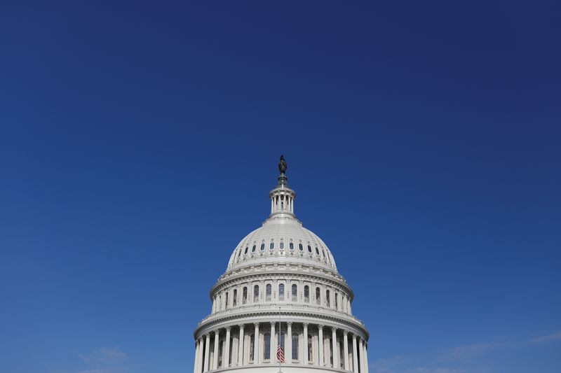 © Reuters. FILE PHOTO: A general view of the U.S. Capitol building, amid the coronavirus (COVID-19) outbreak on Capitol Hill in Washington, U.S. July 21, 2020. REUTERS/Tom Brenner