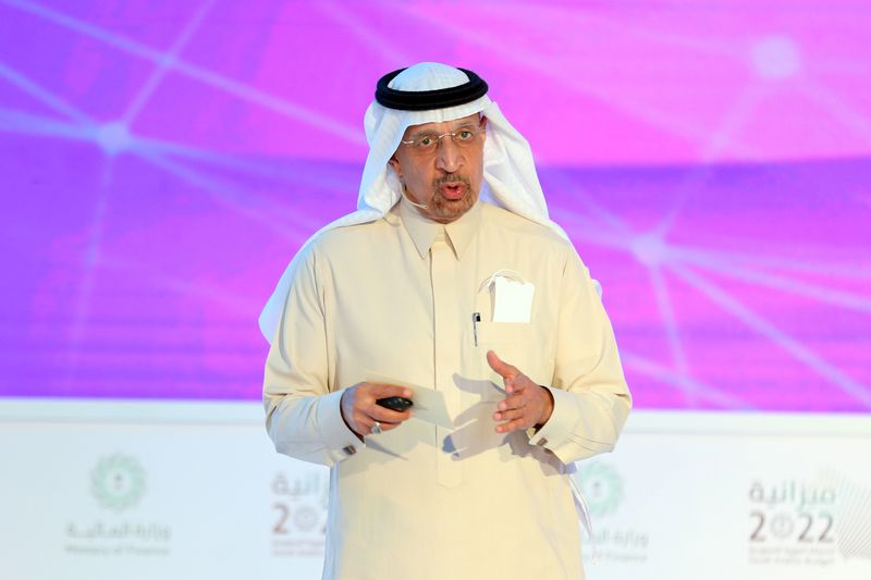&copy; Reuters. FILE PHOTO: Minister of Investment of Saudi, Khalid Al Falih speaks during Saudi 2022 Budget Forum in Riyadh, December 13, 2021. REUTERS/Ahmed Yosri