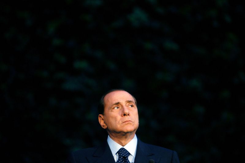 &copy; Reuters. FILE PHOTO: Italy's Prime Minister Silvio Berlusconi attends a news conference at Villa Madama in Rome, Italy, June 3, 2008. REUTERS/Dario Pignatelli/File Photo