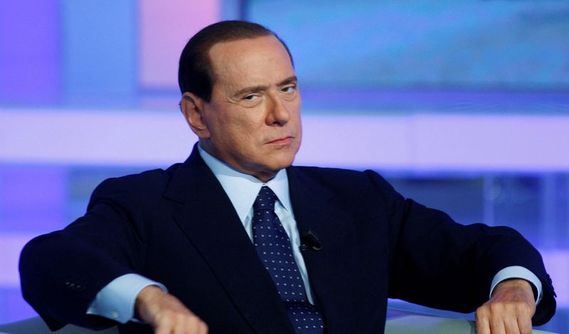 &copy; Reuters. Photo d'archives de l'ancien président du Conseil italien Silvio Berlusconi. /Photo prise le 15 septembre 2009 à Rome, Italie/REUTERS/Remo Casilli