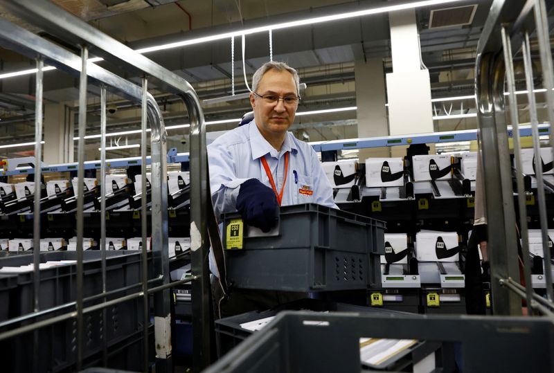 GB: Le marché du travail affiche une solidité inattendue