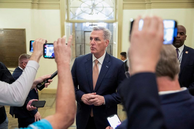 &copy; Reuters. FILE PHOTO: U.S. House Speaker Kevin McCarthy (R-CA) speaks to reporters on Capitol Hill in Washington, U.S., June 8, 2023. REUTERS/Amanda Andrade-Rhoades/File Photo