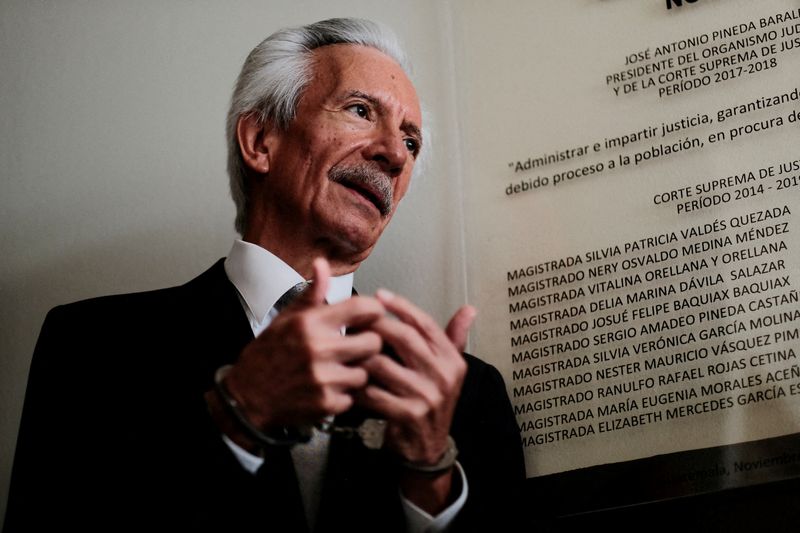 &copy; Reuters. FILE PHOTO: Journalist Jose Ruben Zamora Marroquin, founder and president of El Periodico newspaper, talks with the media as he attends a court hearing in Guatemala City, Guatemala December 8, 2022. REUTERS/Josue Decavele/File Photo