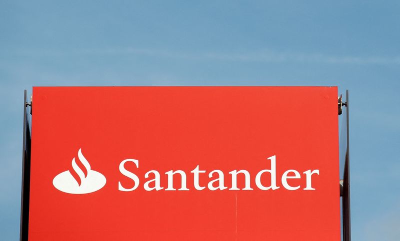 &copy; Reuters. FILE PHOTO: A Santander sign is displayed outside Santander House, in Milton Keynes, Britain, October 11, 2021. REUTERS/Andrew Boyers/File Photo