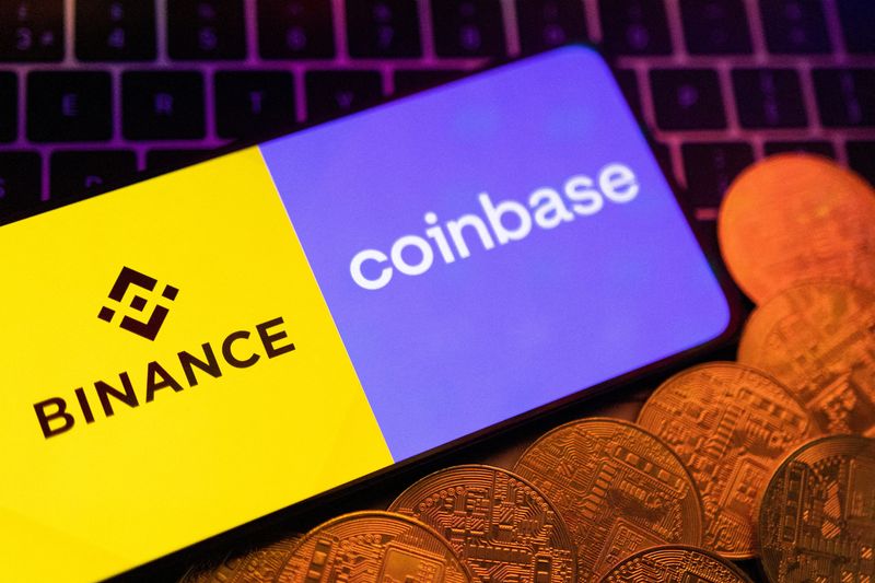 &copy; Reuters. FILE PHOTO: A smartphone with displayed Binance and Coinbase logos and representation of cryptocurrencies are placed on a keyboard in this illustration taken, June 8, 2023. REUTERS/Dado Ruvic/Illustration/File Photo