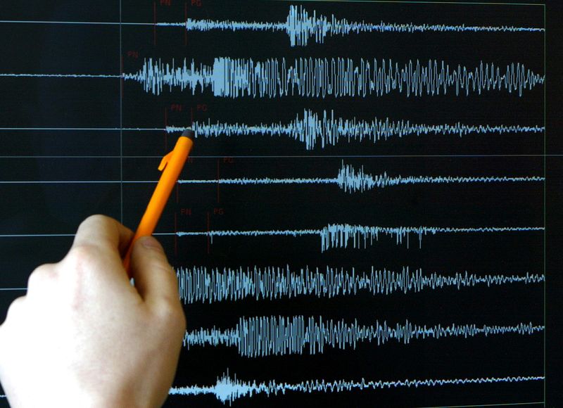 Un séisme de magnitude 5,8 secoue l'ouest de la France